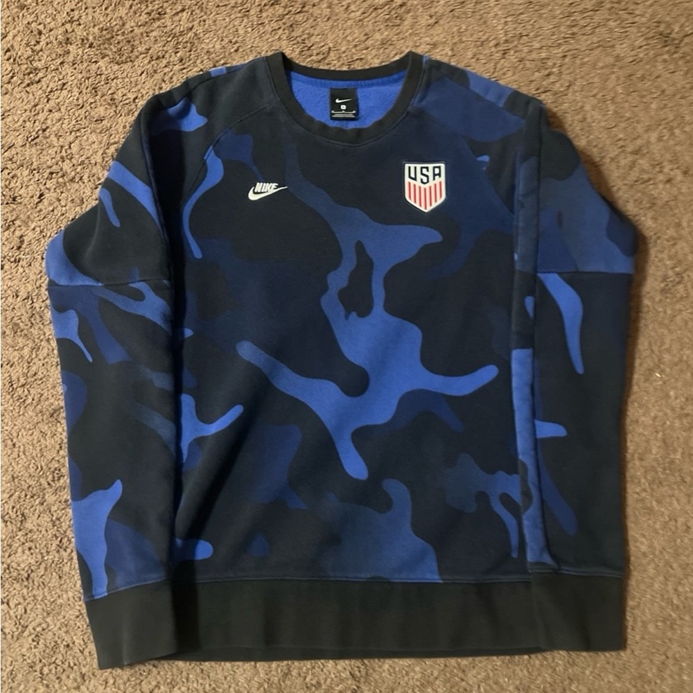 Nike USA USMNT Long Sleeve Fleece Crew Sweatshirt Size Medium CU2047-010